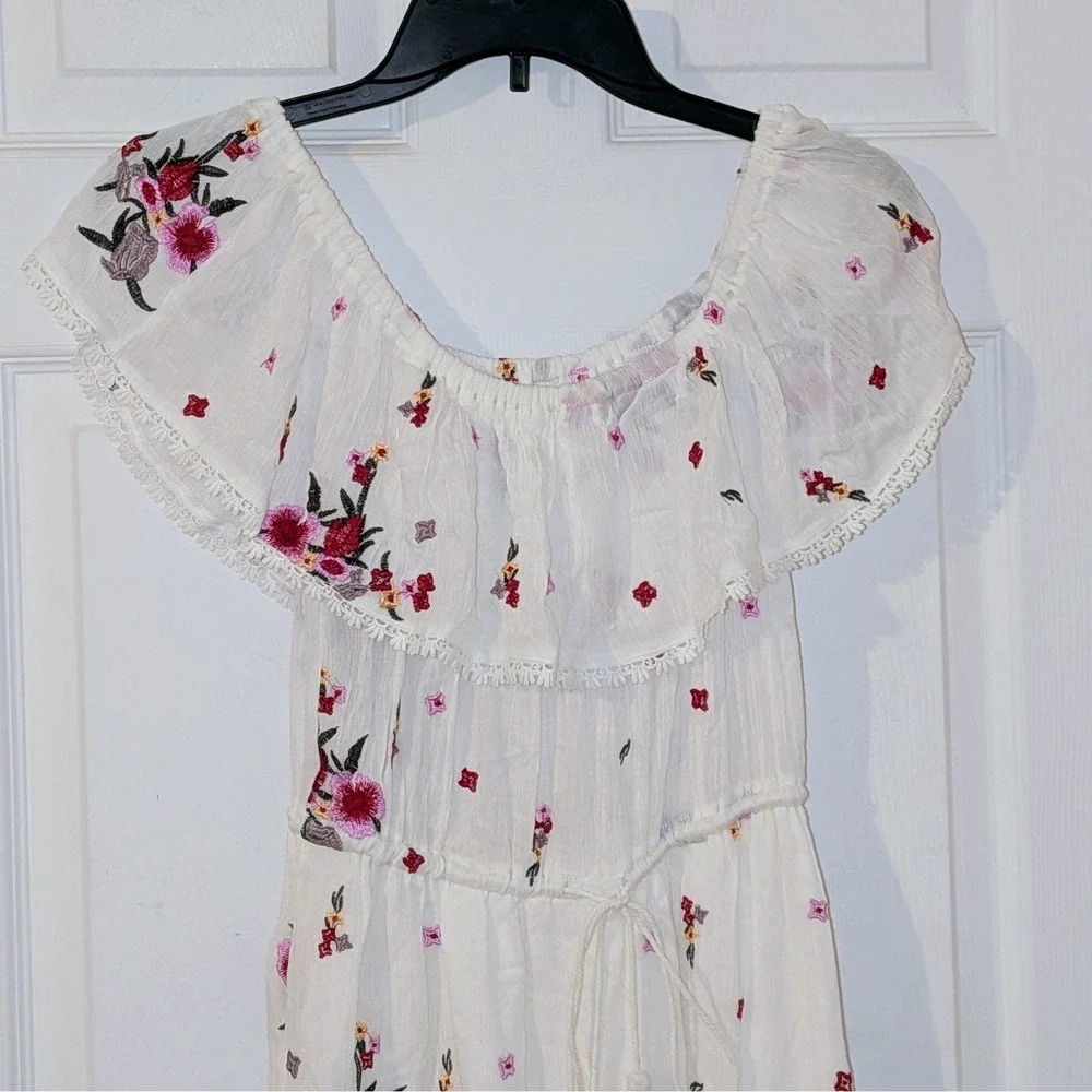 Lost + Wander‎ White Floral Embroidered Off Shoulder Maxi Dress Boho Tassel Sz S
